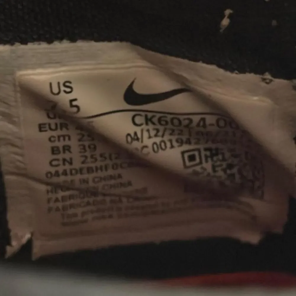 Nike lebron soldier